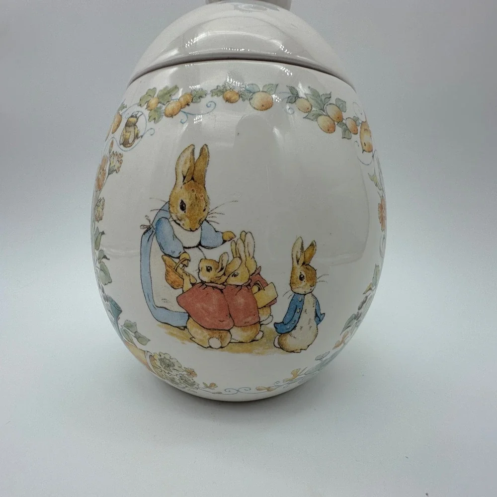 Beatrix Potter Peter Rabbit Egg Cookie Jar Teleflora 1996 Vintage Canister